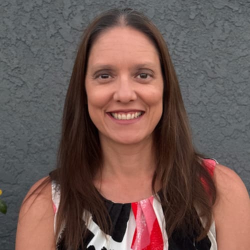 Headshot of Kristyne McPhail, LMFT