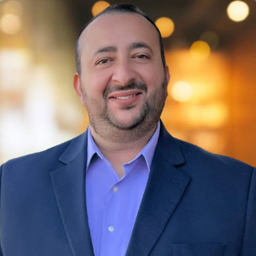 Headshot of Steven Bangiyev, APRN_CNP