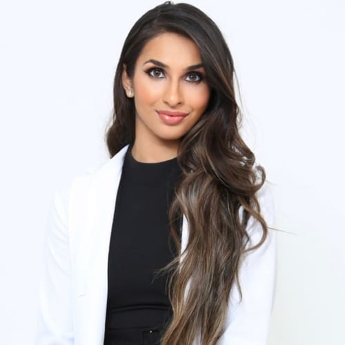 Headshot of Vrinda Nadkarni, APN
