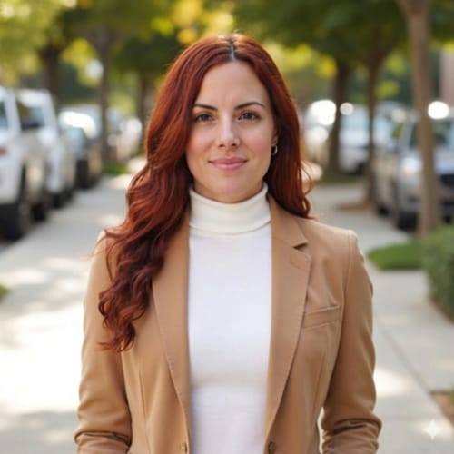Headshot of Cynthia Hernandez, LMHC