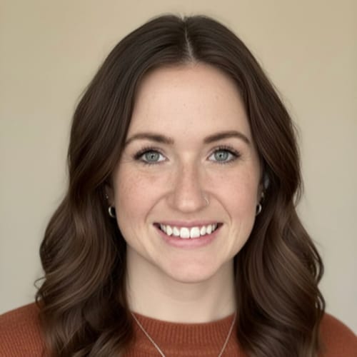 Headshot of Karen Potharaju, LPC