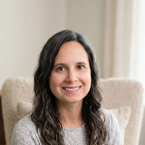 Headshot of Andrea Nowakowski, LMFT