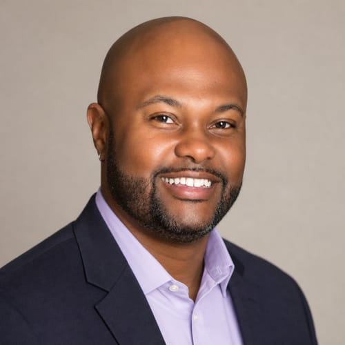 Headshot of Errick Thornton, LCSW