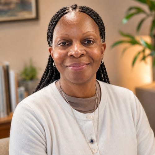 Headshot of Vivian Stewart, LCSW