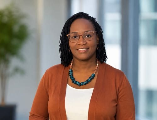 Headshot of Toya Hodges, LCSW