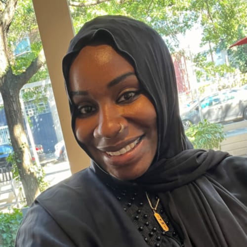 Headshot of Muniyra Muhammad, LPC