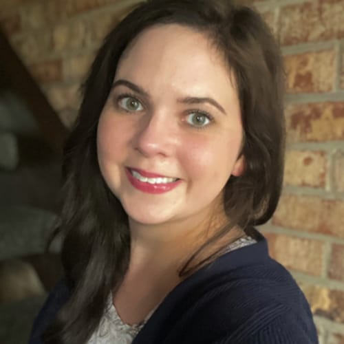 Headshot of Michelle Zadelek, LCPC