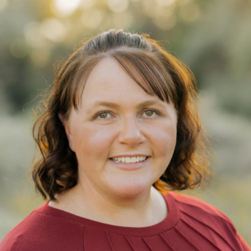 Headshot of Jenny Williams, LC