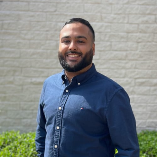 Headshot of Ammar Nazarali, LCSW