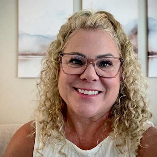 Headshot of Kimberly Laskowski, LMFT