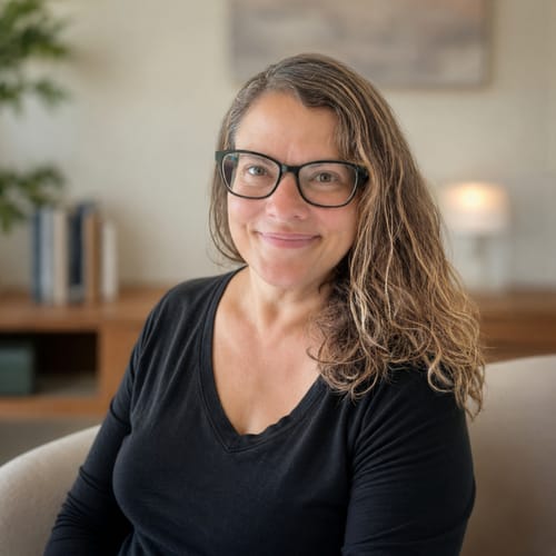 Headshot of Mistie Drews, LCSW