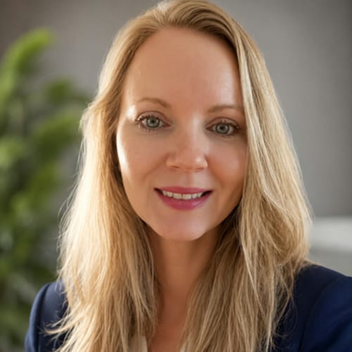 Headshot of Jennifer Hugel, LCSW
