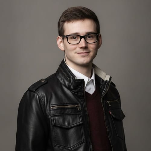 Headshot of Nicholas Prior, LPCC