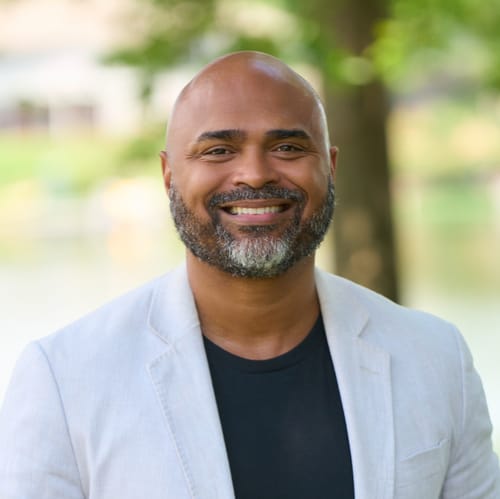 Headshot of Daniel DaSilva, Lpc, LPC