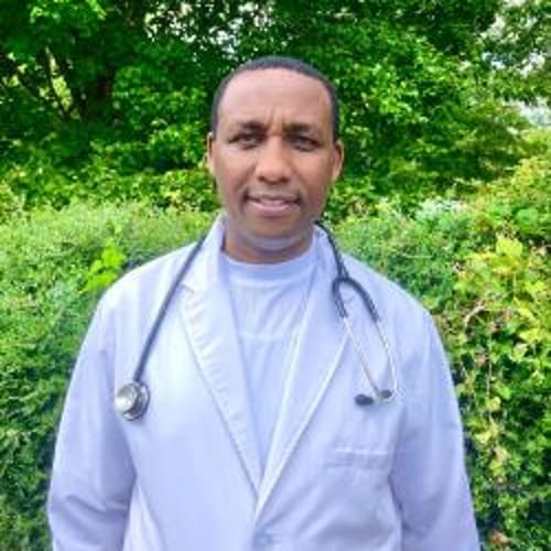 Headshot of David Ngugi, APRN_NP