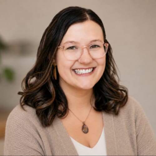 Headshot of Samantha Schaefer, LCSW