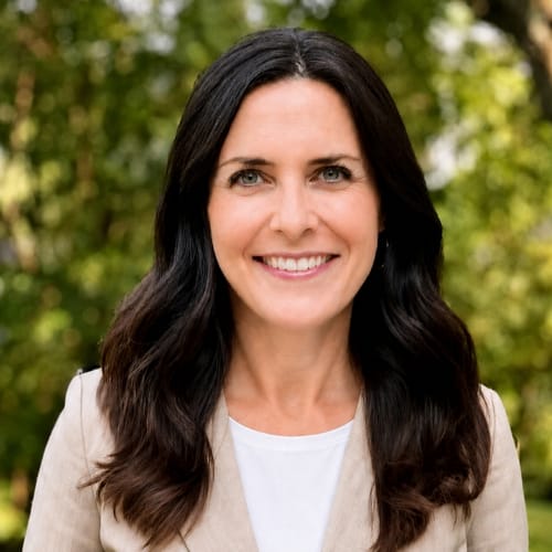 Headshot of Linda Schubert, LCSW