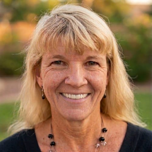 Headshot of Teresa Guerard, LMHC