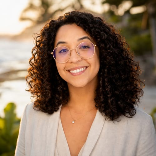 Headshot of Nicole Sielsky, LMHC