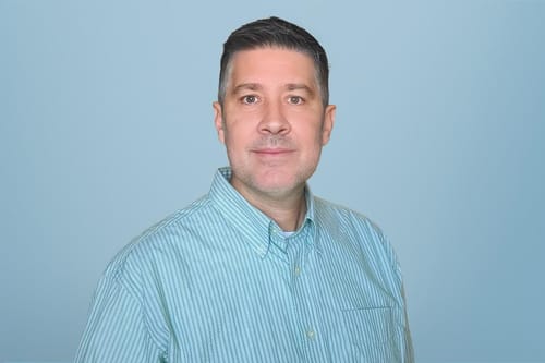 Headshot of David Loggans, LMHC_OUT_OF_STATE