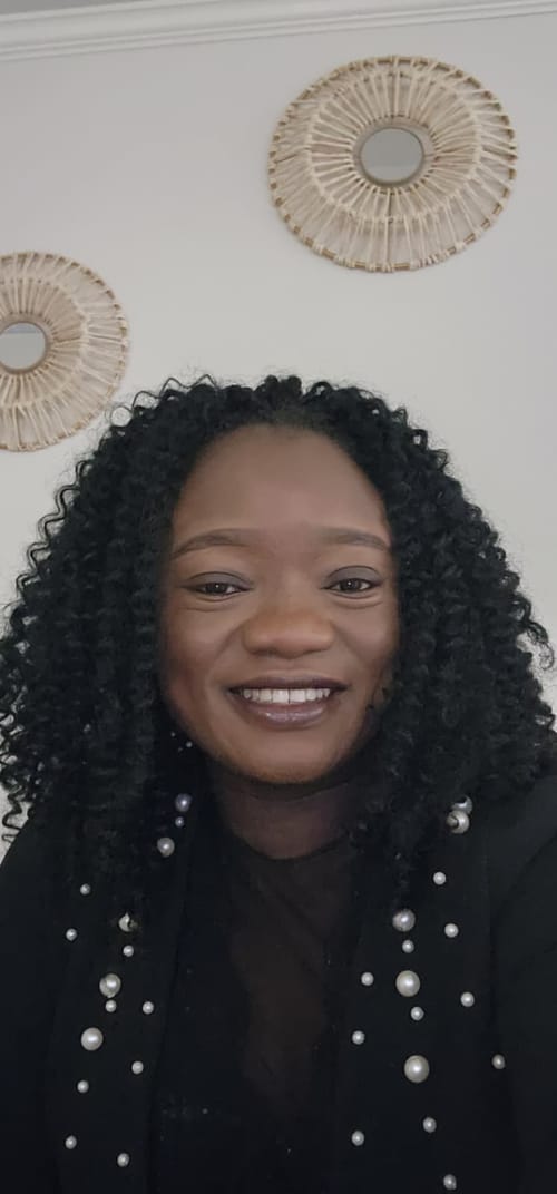 Headshot of Abimbola Kadiri, ARNP