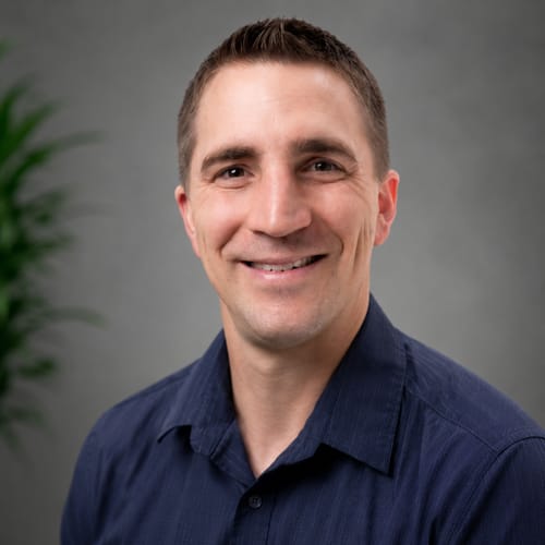 Headshot of Jonathan Irish, LPC