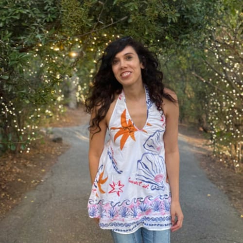 Headshot of Jennifer Carrillo, LMFT