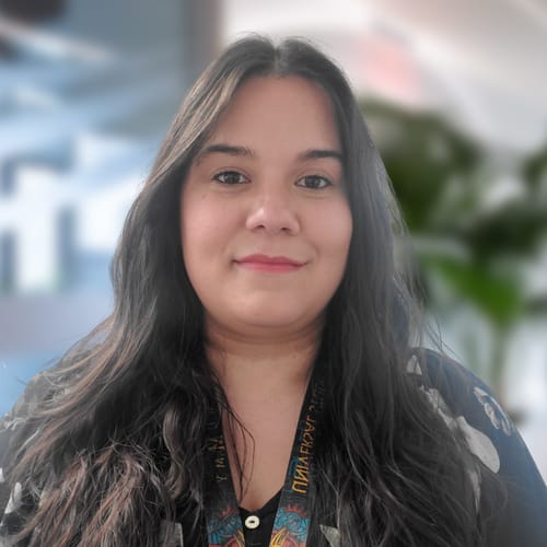 Headshot of Elizabeth Arnaez, LMHC