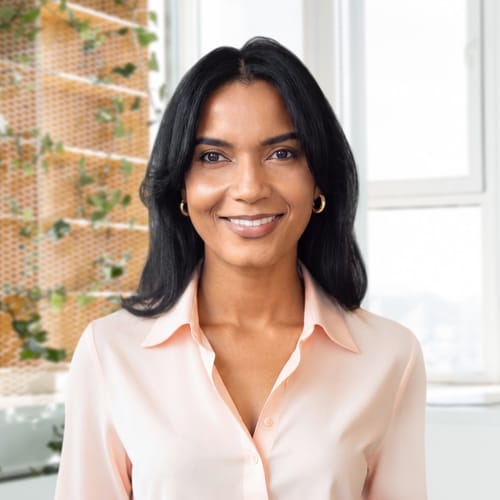 Headshot of Laury Montes, APRN