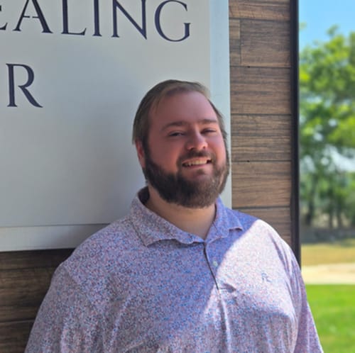 Headshot of Derek Lentz, LPC