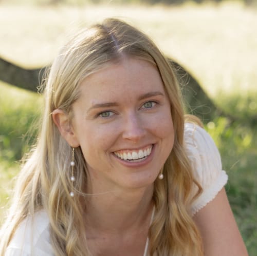 Headshot of Ali Ebersole, LMFT