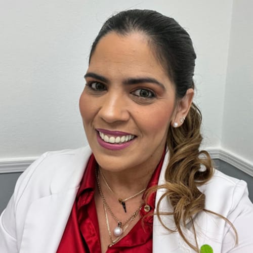 Headshot of Dalida Salgado Artigas, APRN
