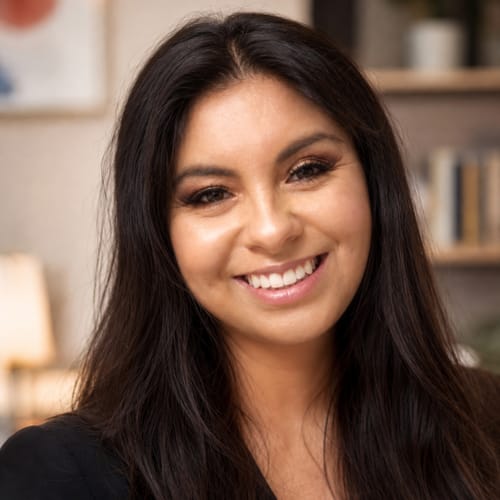 Headshot of Shaina Romero, LMFT