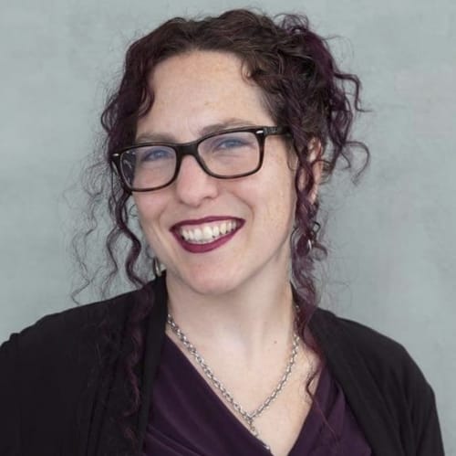 Headshot of Jennifer Moss, LMFT