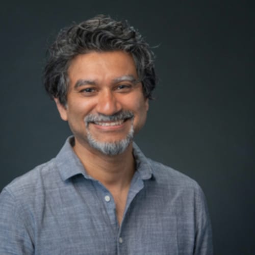 Headshot of Ehlan Siddiqi, LMFT