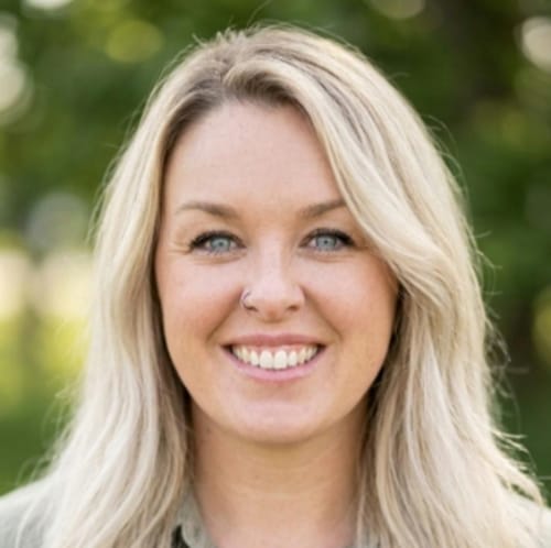 Headshot of Raschel Gallagher, LCPC