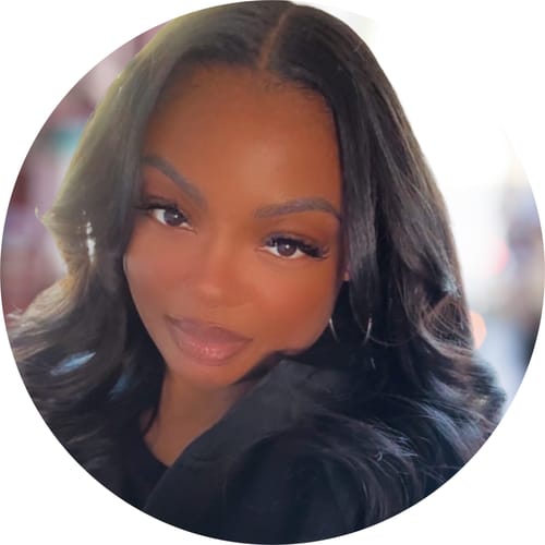 Headshot of Jaleesha Saunders, LCSW_C