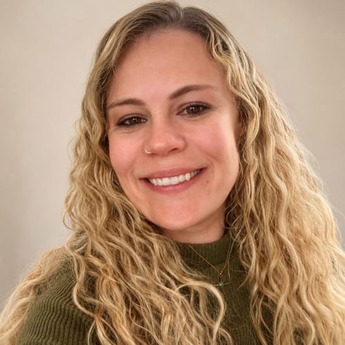 Headshot of Nina Campanile, PSYCHOLOGIST