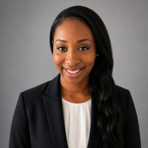 Headshot of Sasha Bartlett, LCSW