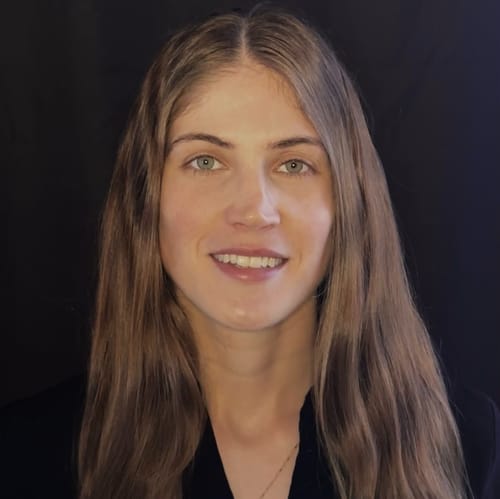 Headshot of Kelly Brennan, LMHC