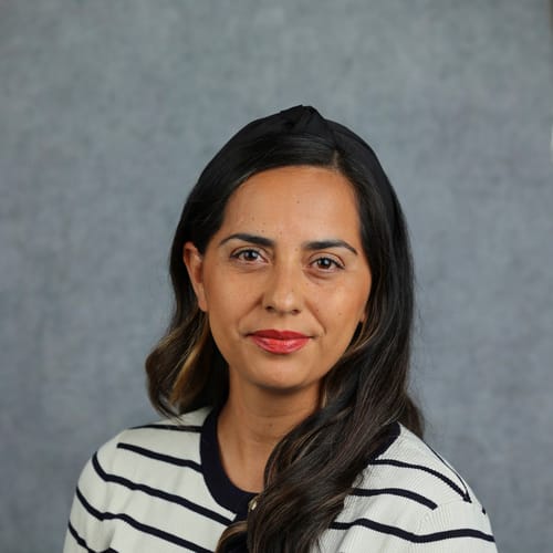 Headshot of Evelin Villa, LCSW