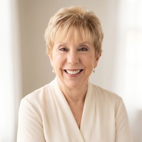 Headshot of Elizabeth Harrison, LCSW