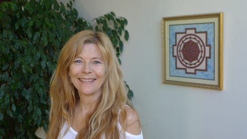 Headshot of Diane Hough, LMFT