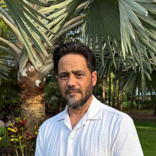 Headshot of Alan Romano, LCSW