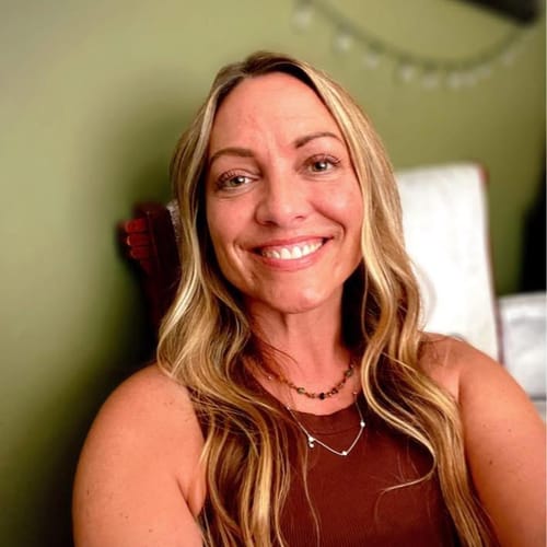 Headshot of Stephanie Debter, LICSW
