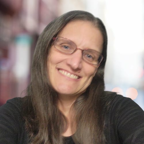 Headshot of Jessica Lee, LPC