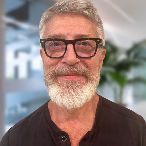 Headshot of Gary Isaacs, LCSW