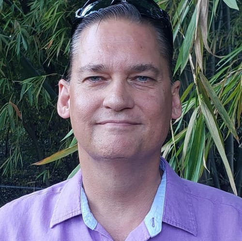 Headshot of Steven Foster, LMHC