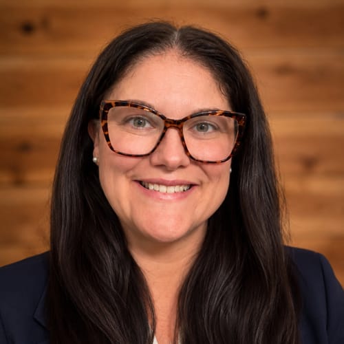 Headshot of Christine Grant, LPC
