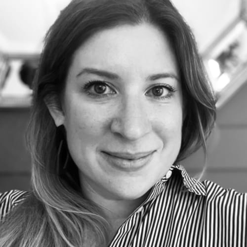 Headshot of Caroline Broom, LCSW